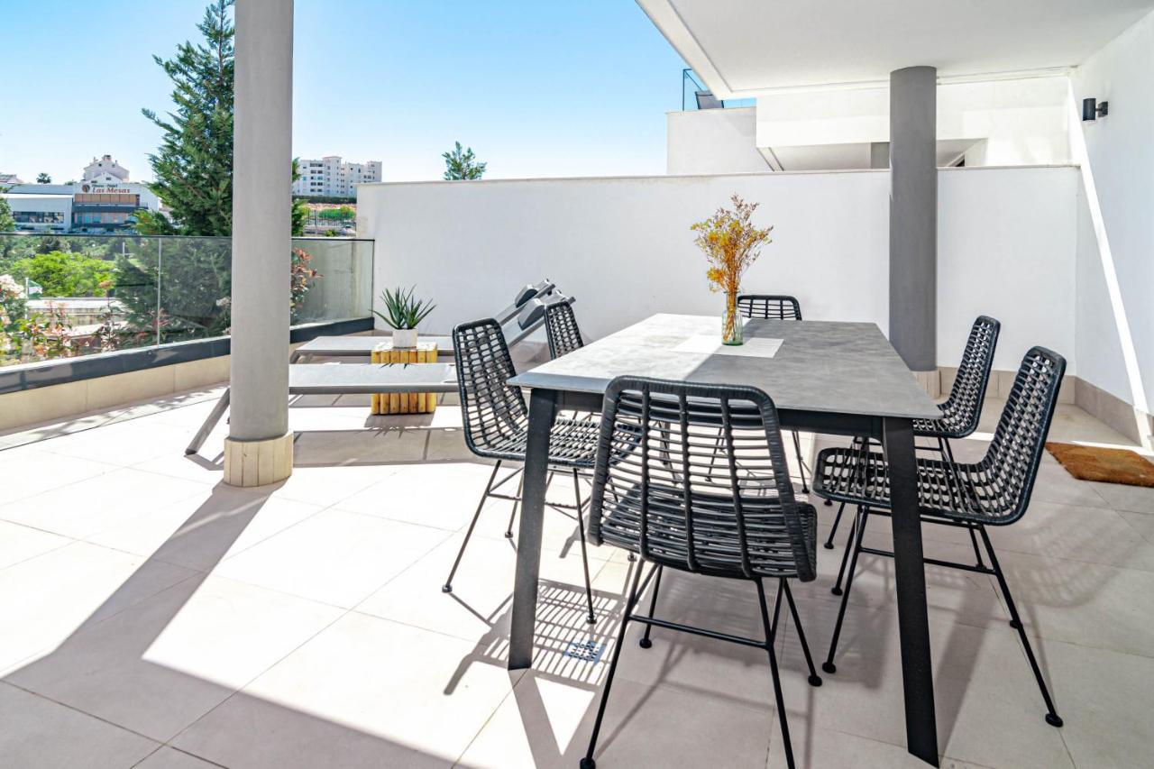 Sb4Bb - Apotel Las Mesas By Roomservices เอสเตโปนา ภายนอก รูปภาพ