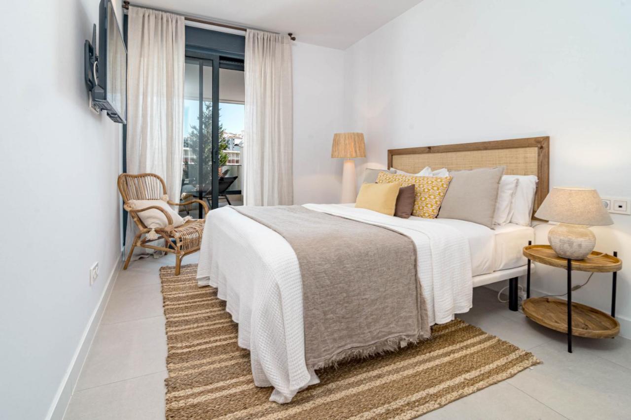 Sb4Bb - Apotel Las Mesas By Roomservices เอสเตโปนา ภายนอก รูปภาพ