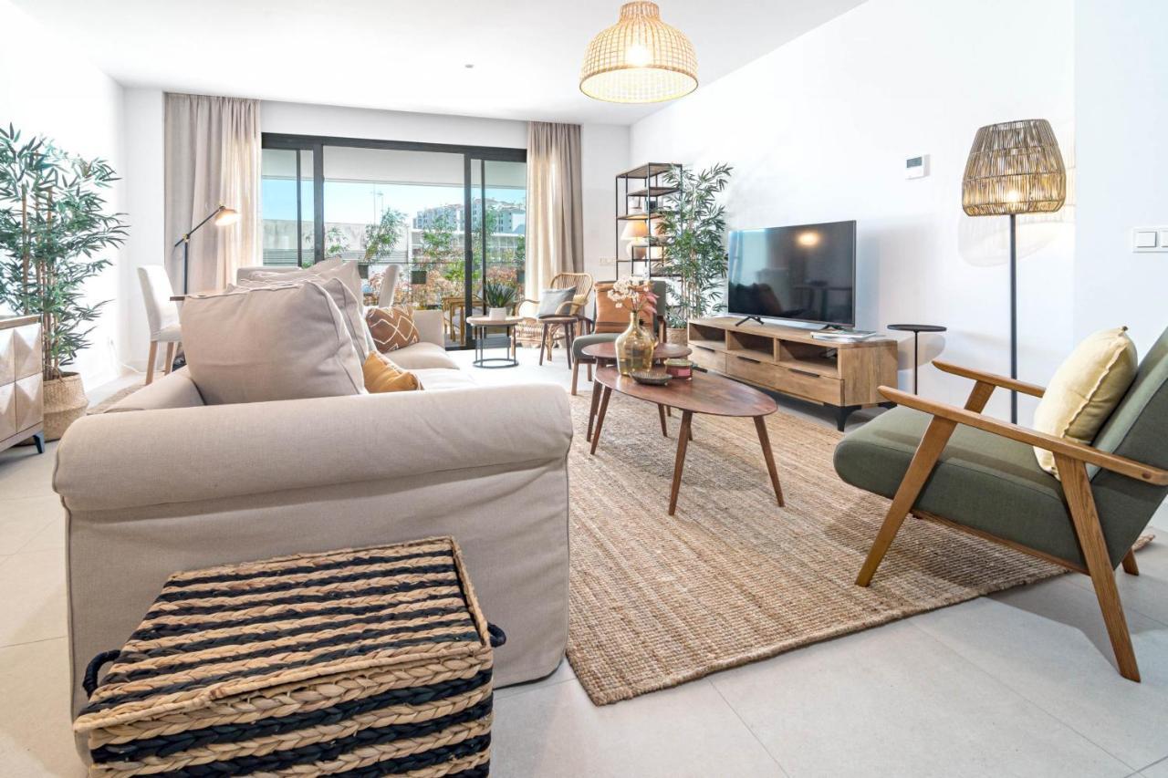 Sb4Bb - Apotel Las Mesas By Roomservices เอสเตโปนา ภายนอก รูปภาพ