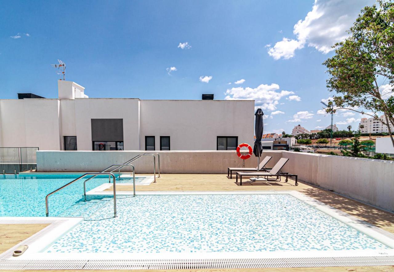 Sb4Bb - Apotel Las Mesas By Roomservices เอสเตโปนา ภายนอก รูปภาพ